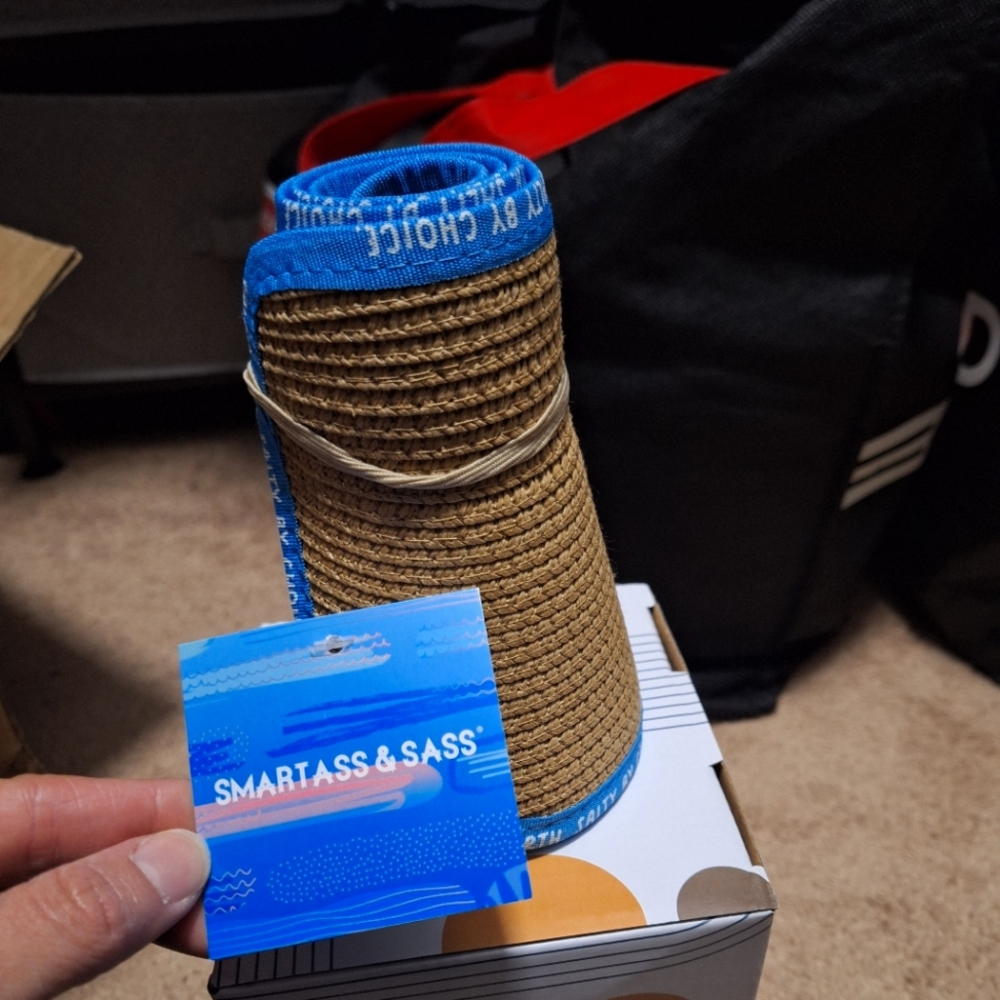 Packable sun hat